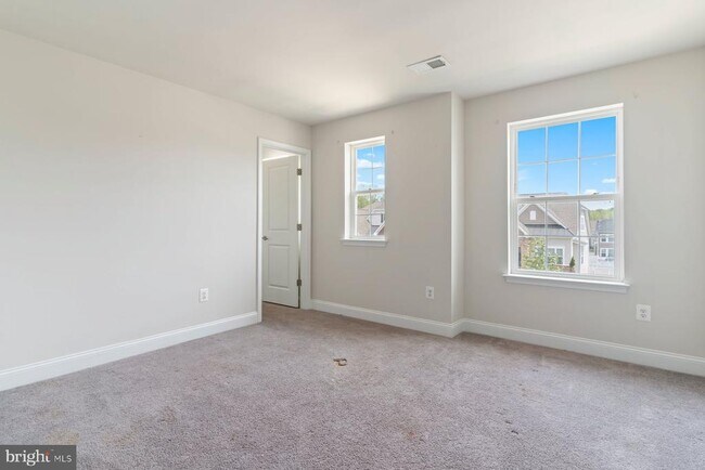 Building Photo - 4507 Shakespeare Cir