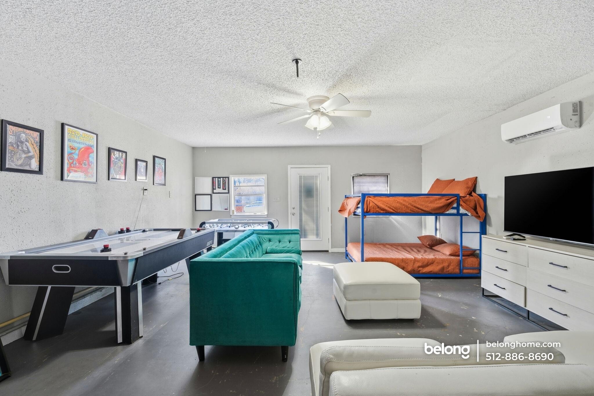 Building Photo - 802 Buckingham Pl