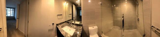 Building Photo - Insignia View - 2 Bedroom / 1.75 Bath w/ O...