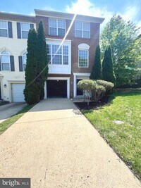 Building Photo - 15697 Palermo Terrace