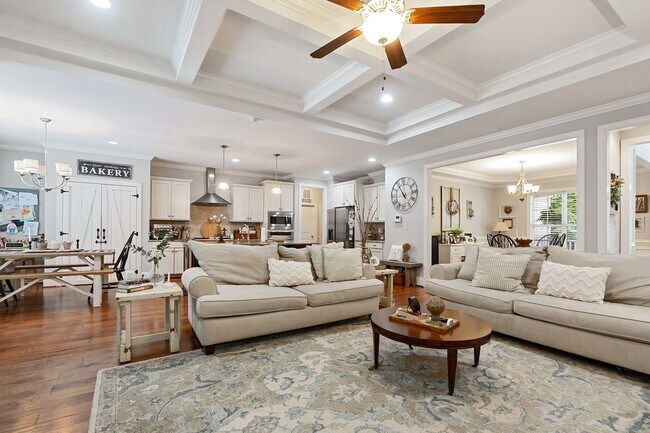 Building Photo - Splendid 4-bedroom, 3-bathroom Harrison Pond home in Pittsboro-- SWIMMING POOL!