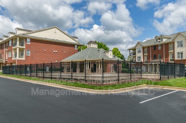 Building Photo - 3201 Aspen Grove Dr