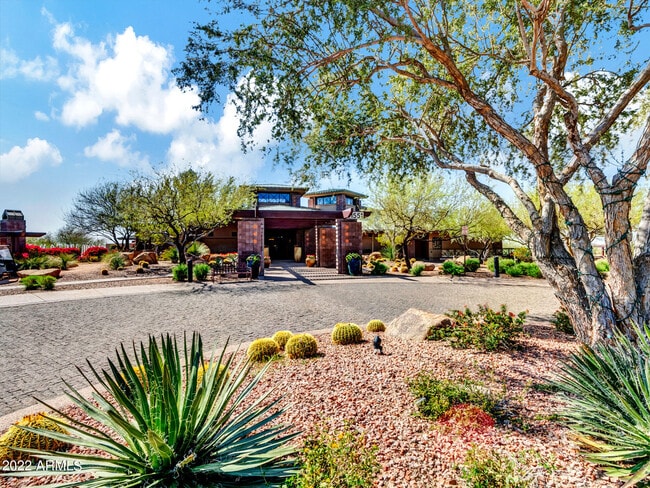 Building Photo - 40834 N Noble Hawk Way