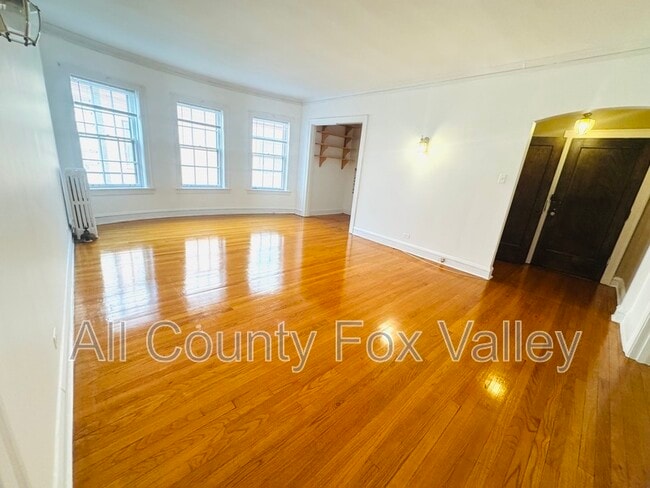 Building Photo - 356 Ridge Ave