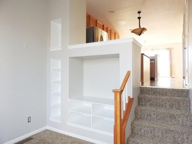 Building Photo - 7772 E 29th Ave