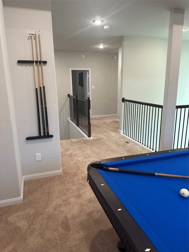 Building Photo - 1617 Darwin Cedar Dr