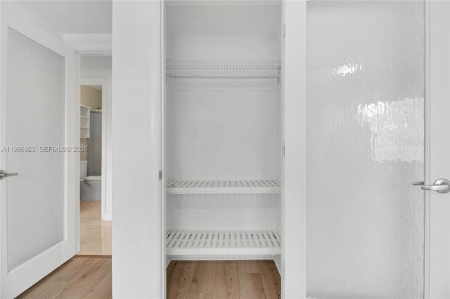 Building Photo - 2230 NE 56th Pl