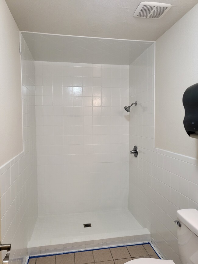 Building Photo - 5310 Blanco Ave