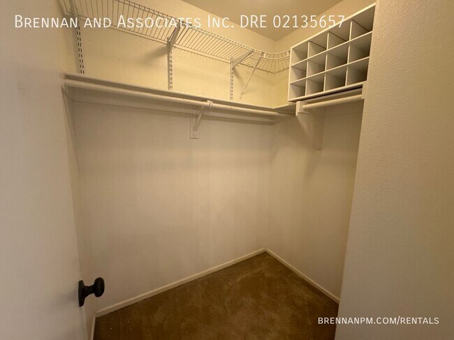 Building Photo - 1165 Latigo Cove