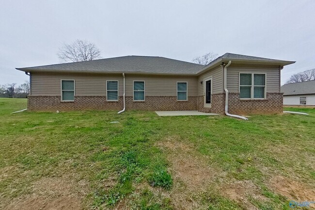 Building Photo - 1515 New Prospect Rd