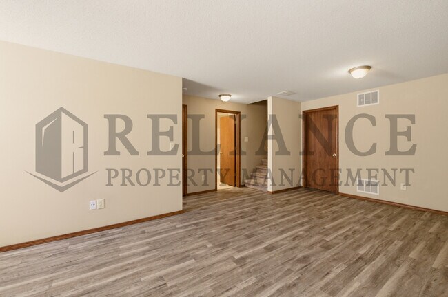 Building Photo - 9922 E Kinkaid Cir