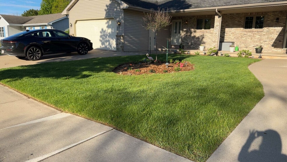 Building Photo - 3719 S Berryfield Ln