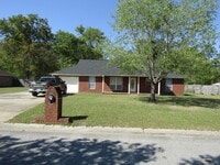 Building Photo - 110 Tempest Ln