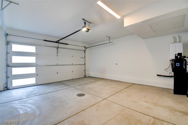 Building Photo - 1550 Stone Perch St