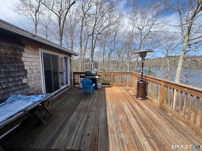 Building Photo - 389 Wyassup Rd