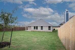 Building Photo - 13045 NE 9th St