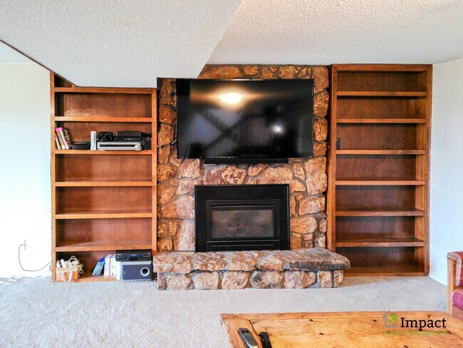 Building Photo - 5005 Sunbird Cliffs Dr