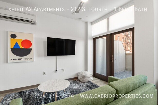 Building Photo - Exhibit A2 Apartments - 212 S. Fourth -1 Bed/1 Bath