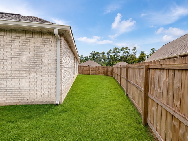 Building Photo - Spacious 4-Bedroom Home in Talla Pointe with Fenced Yard & 2-Car Garage