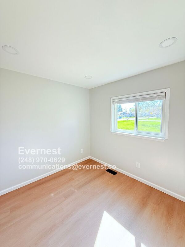 Building Photo - 20931 Vermander Ave