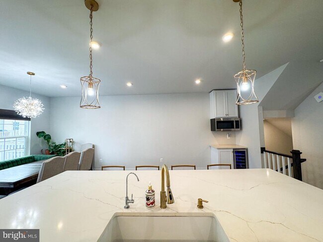 Building Photo - 24604 Cervelo Ter