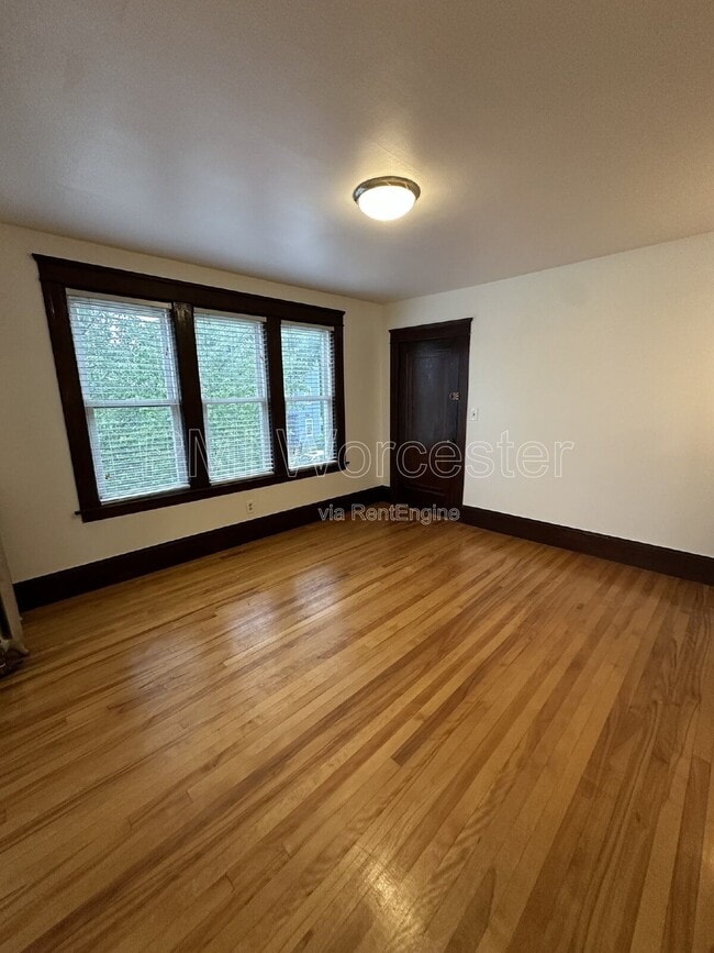 Building Photo - 69 Upsala St