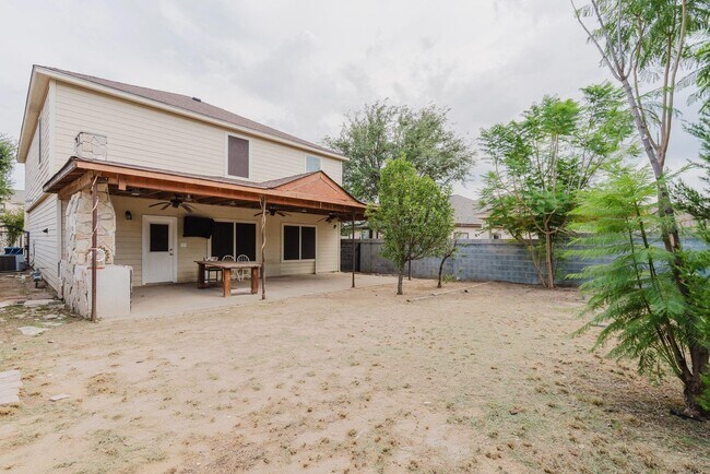 Building Photo - 13126 Ent Loop