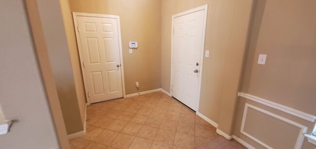 Building Photo - 249 Nomad Ln