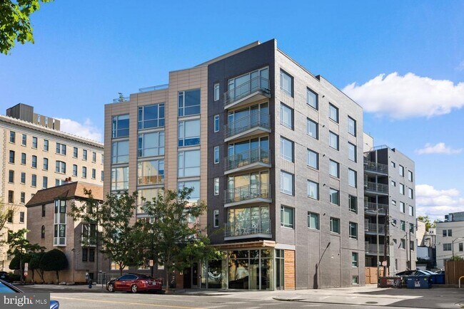 Building Photo - 1311 13th St NW