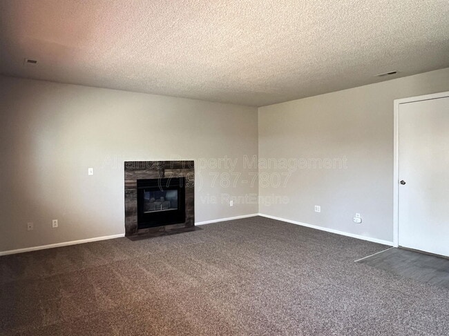 Building Photo - 5851 Granby Hill Dr