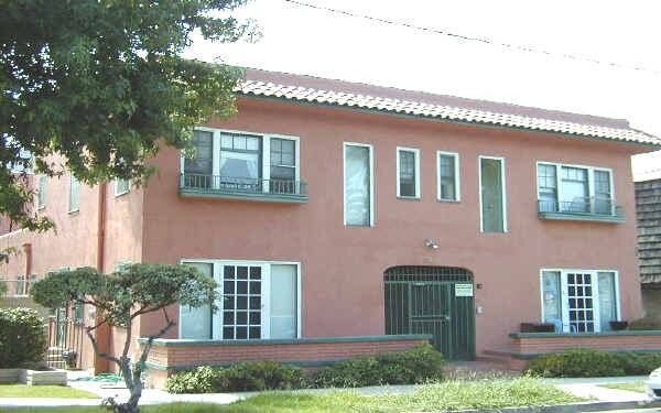 Building Photo - 33 Orange Ave