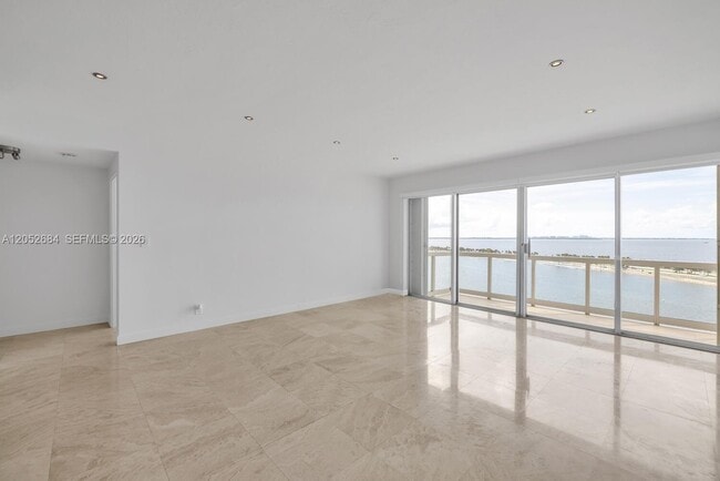 Building Photo - 2451 Brickell Ave