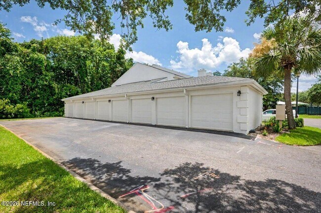 Building Photo - 94 Ponte Vedra Colony Cir