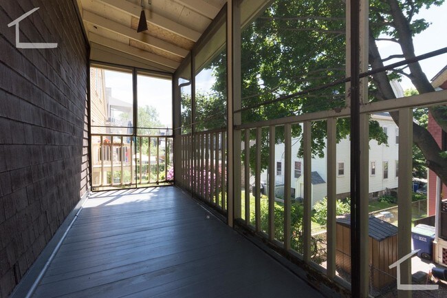 Building Photo - 116 Pearson Ave