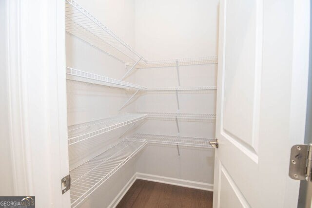 Building Photo - 147 Soundview Trce