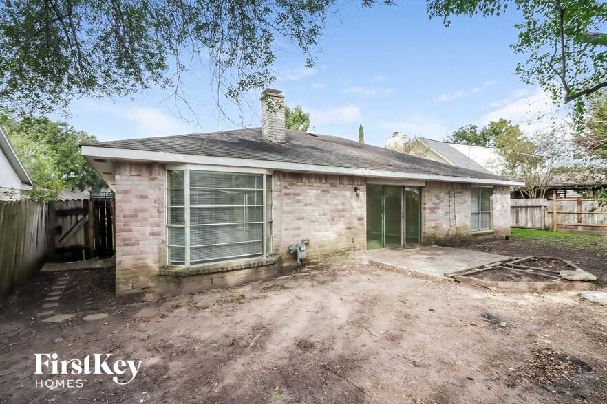 Building Photo - 7431 Navidad Rd