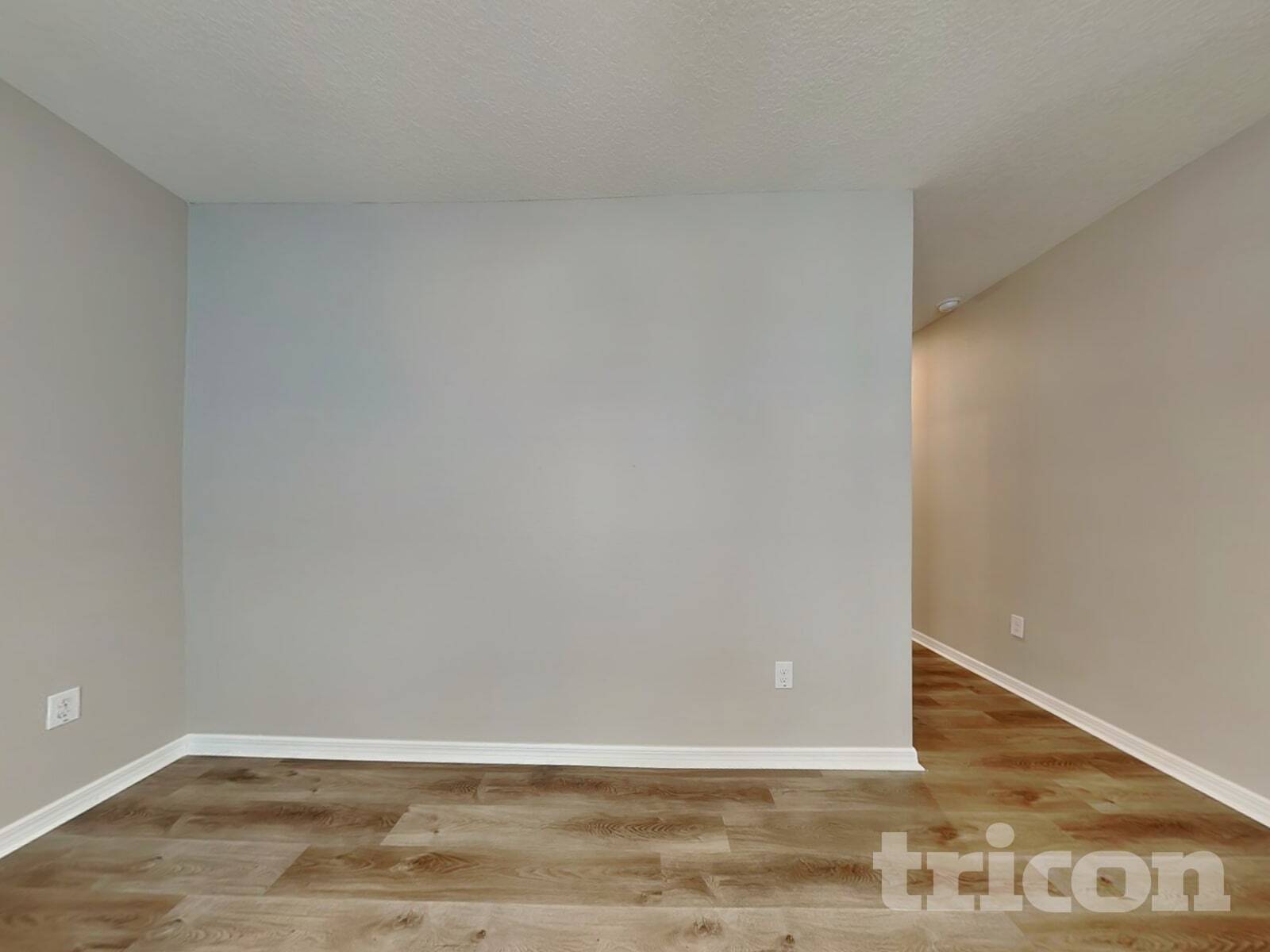 Building Photo - 6632 Seaway Dr