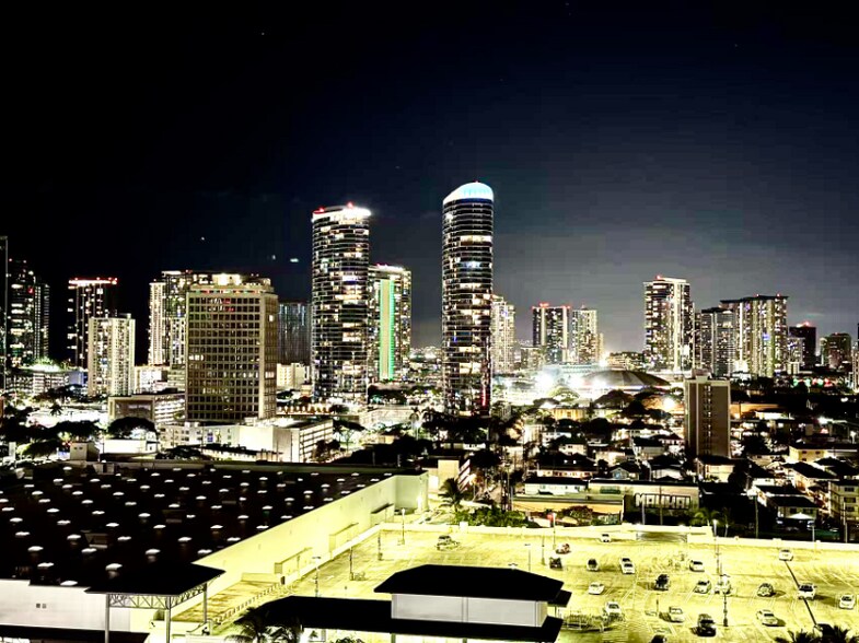 Building Photo - 780 Amana St