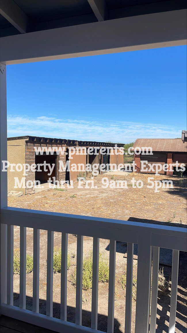 Building Photo - 22451 CA-120