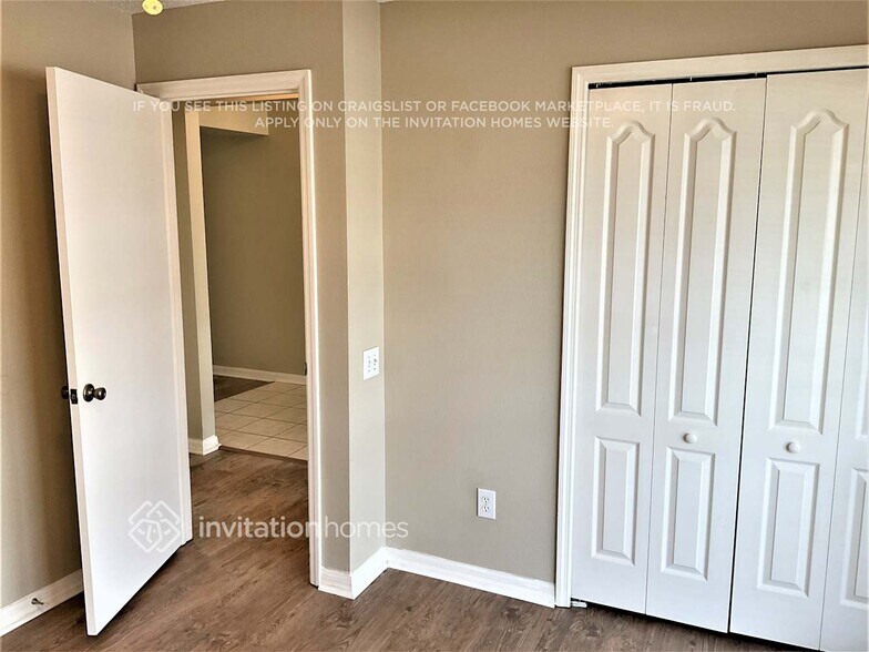 Building Photo - 12237 Dawn Vista Dr