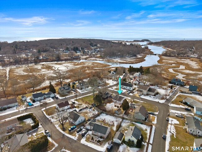 Building Photo - 3 Sunnieside Dr