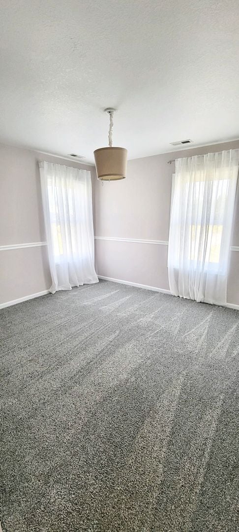 Building Photo - 120 Soundside Estates Dr