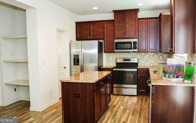 Building Photo - 3899 Augustine Pl