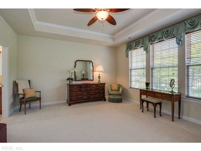 Building Photo - 4521 Northwood Dr
