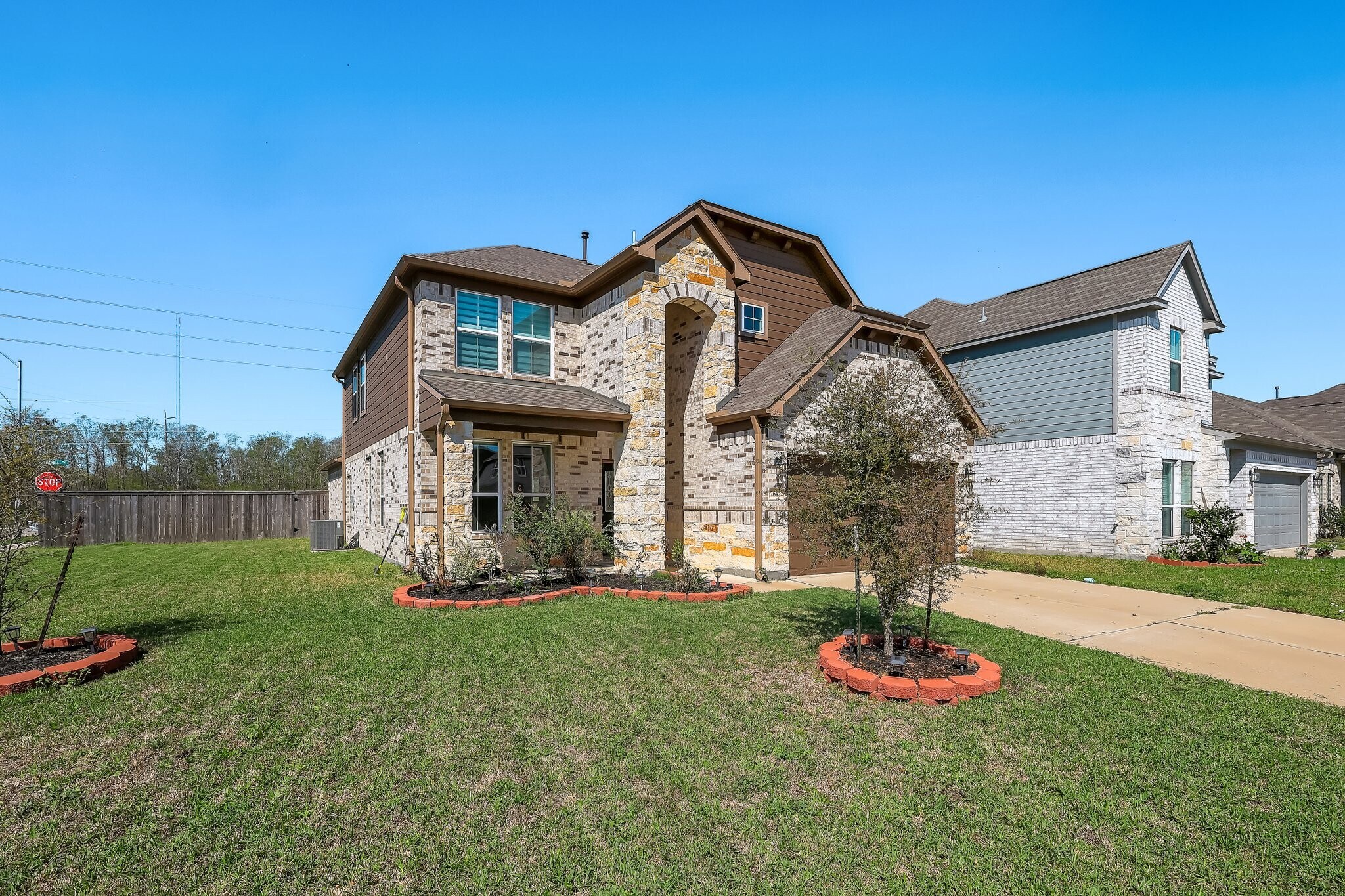 Building Photo - 2642 Sunlit Meadow Trl