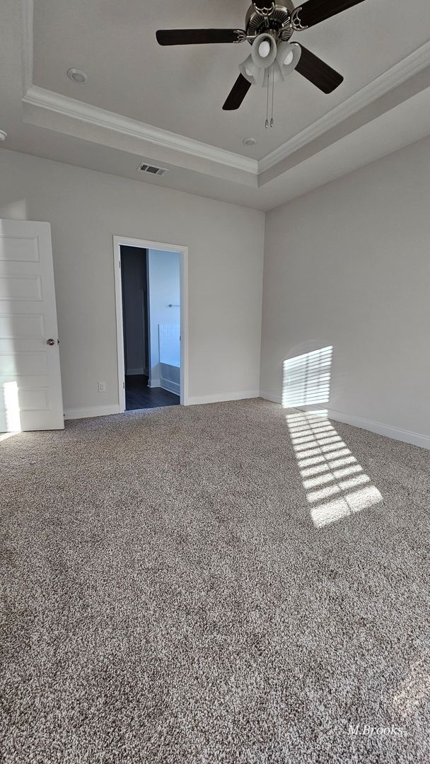 Building Photo - Beautiful home in Grand Oaks Village, Lake...