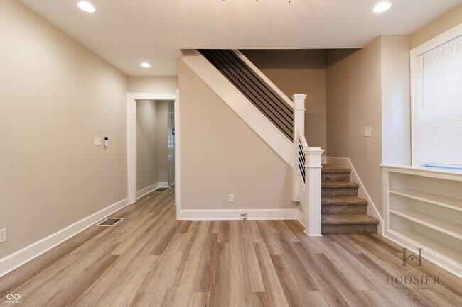 Building Photo - 3421 Carrollton Ave