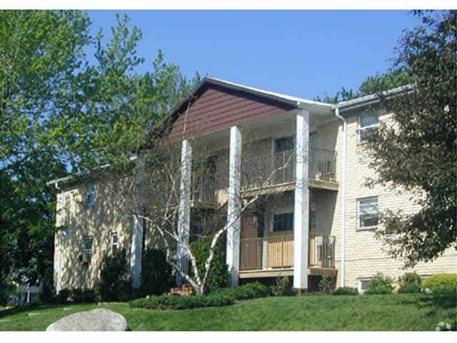 Building Photo - Carteret Gardens