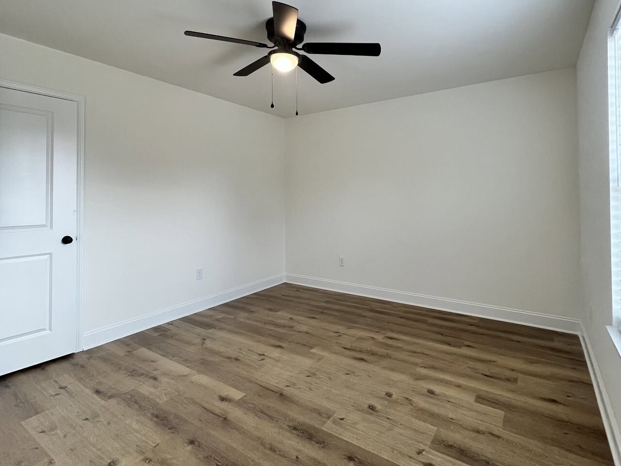 Building Photo - 120 E Grand St