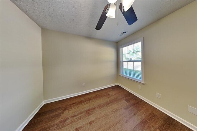 Building Photo - 3165 Bellestone Ct